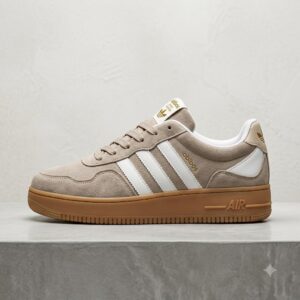 AIR ADIDASS SNEAKER — Cream